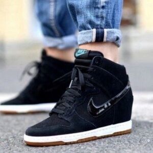 Nike Dunk Sky Hi Wedge Shoes Womens Size 9.5 Black White Gum Suede Sneakers